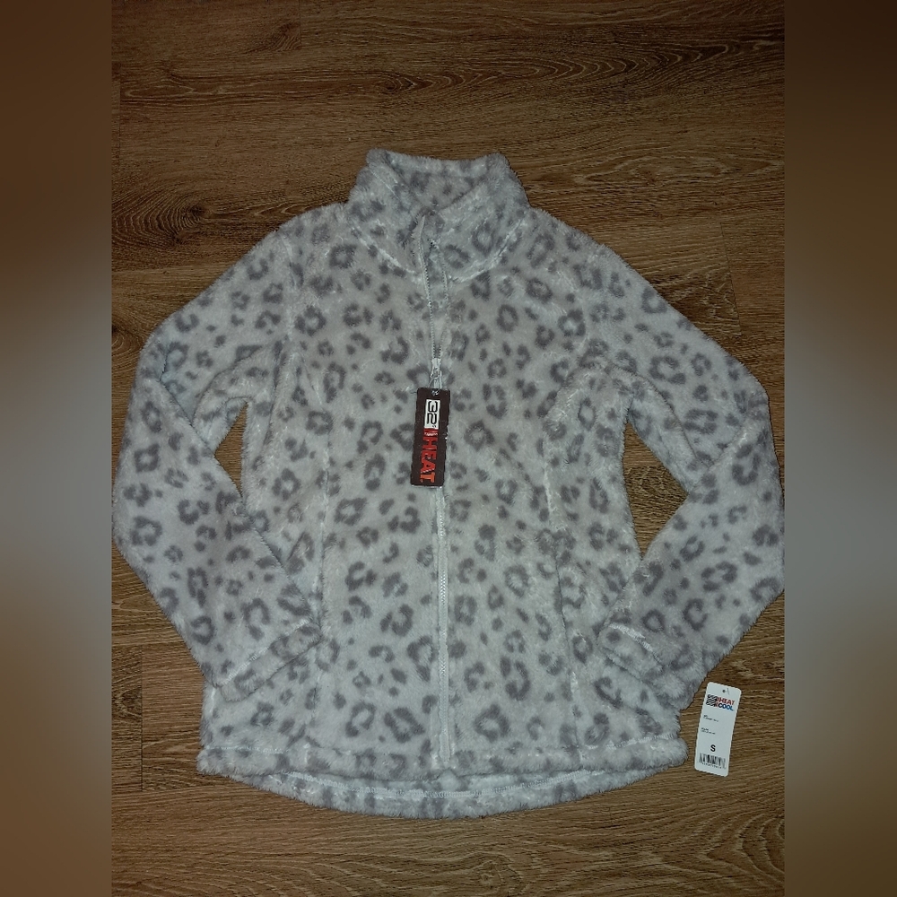 32 Degrees Teddy Jacket White and Gray Leopard Print Jacket NEW NWT